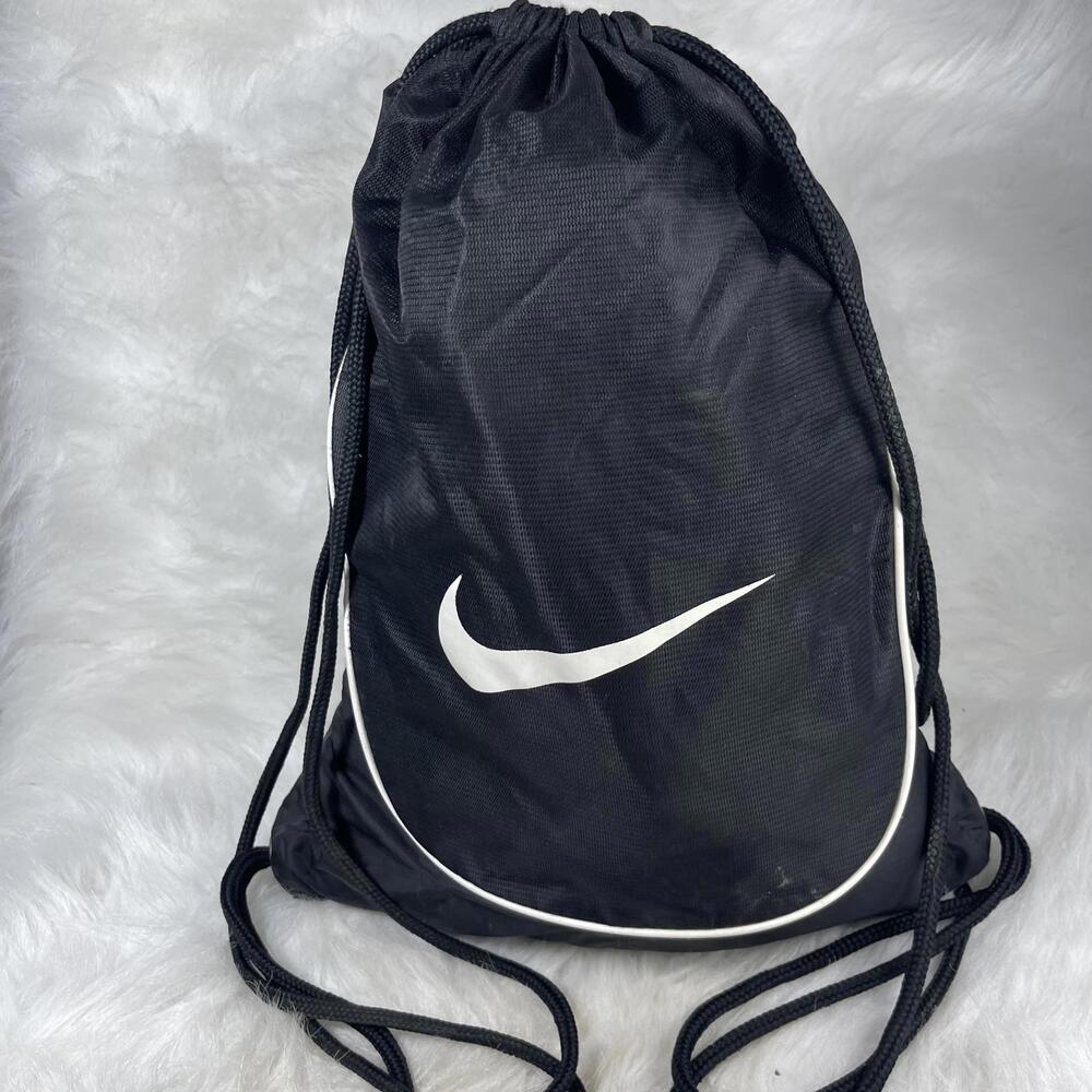 Nike Drawstring Cinch Backpack Gym Sack Shoe Bag Swoosh Logo Black